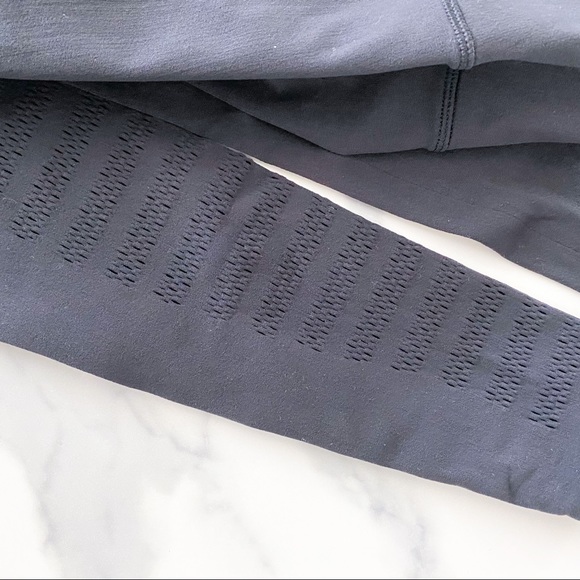 Limited Edition lululemon Wunder Under High-Rise Tight 28” - Picture 5 of 8